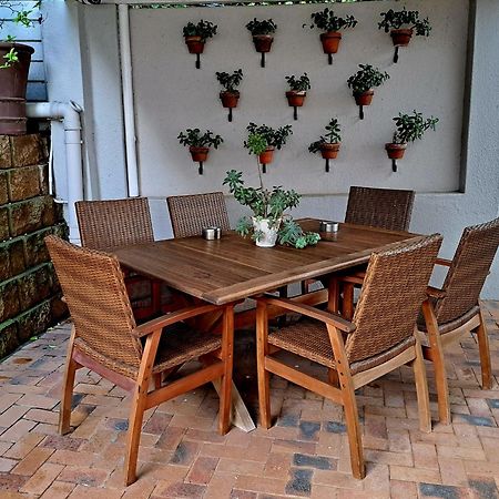 Four Palms Accommodation Durbanville Luaran gambar